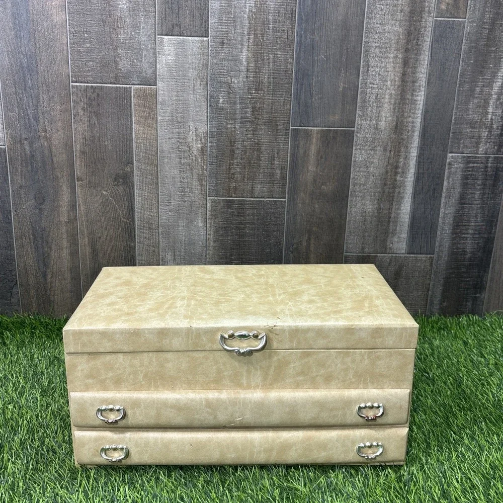 Vintage Buxton Art Deco Jewelry Box Chest Cream Burgundy Velvet 2 Drawer